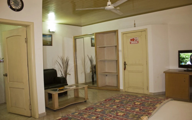 Kesdem Hotel
