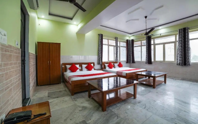 Sankalp Hotel by OYO Rooms