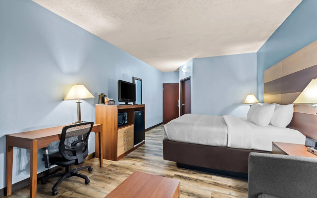 Quality Inn Hixson - Chattanooga