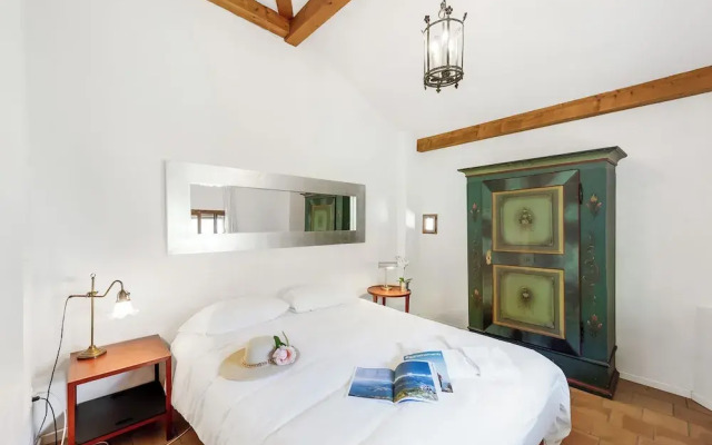 Romantic Nest