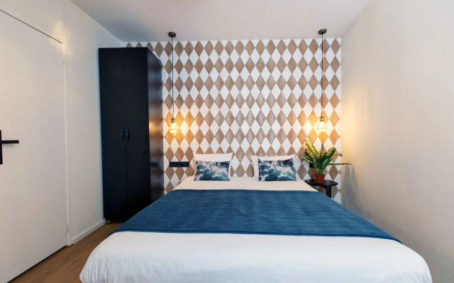 Quentin Hotel Golden Bear