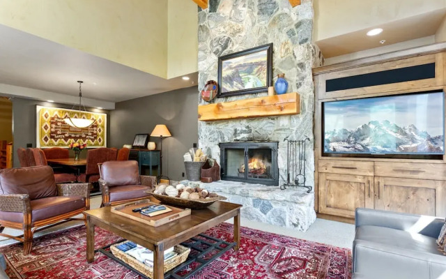 Trail's End Lodge at Deer Valley Resort - Four Bedroom Residence with Spa #12 4 Condo