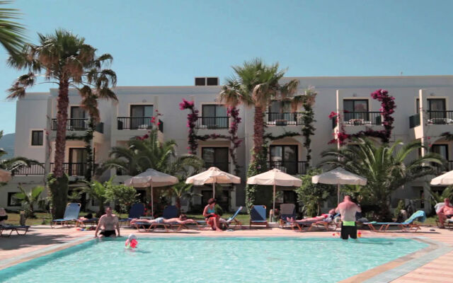 Tigaki Beach Hotel