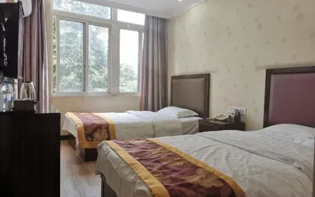 Shanghai Shiyi Business Hotel