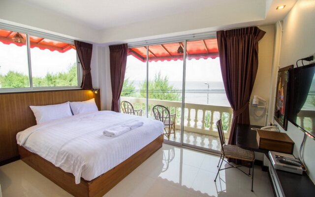 Banmai Cha-am Hostel
