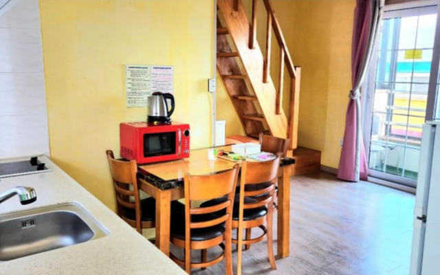 Pohang Full House Pension