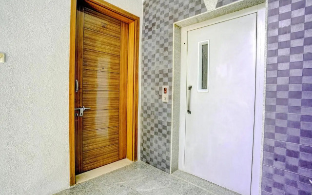 Fabhotel Woods Regency