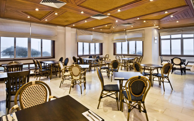 Golden Tulip Porto Gaia Hotel & Spa
