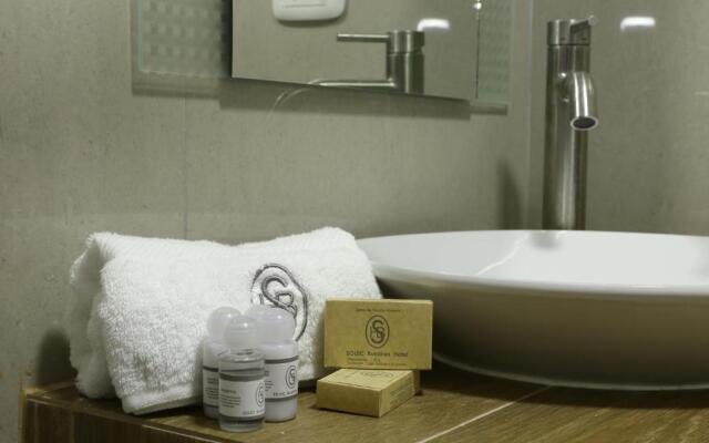 Solec Business Hotel