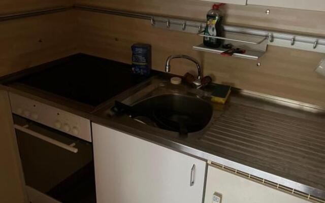 Magnifique studio avec piscine vue sur le lac