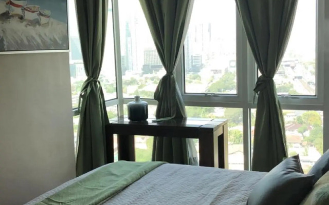 SAN LORENZO PLACE 2BR 29-E by LARICO