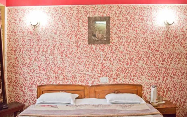 Goroomgo Shambhu Darjeeling