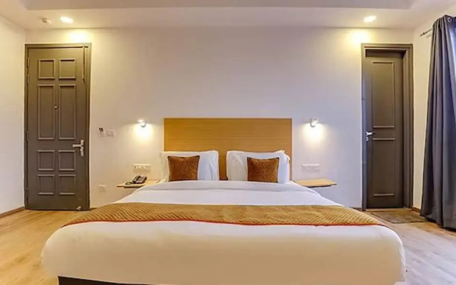 Fabhotel Wedding Hut 51