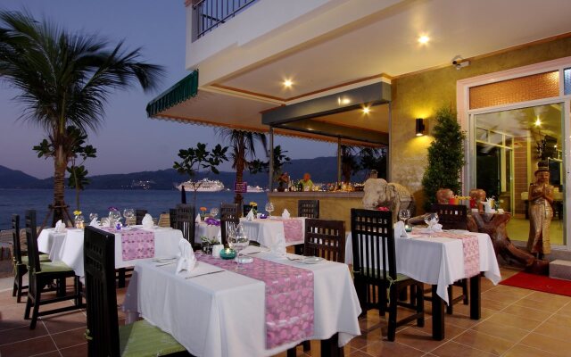 Tri Trang Beach Resort by Diva Management