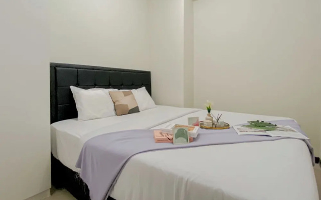 Well Designed 2Br At Nifarro Park Apartment