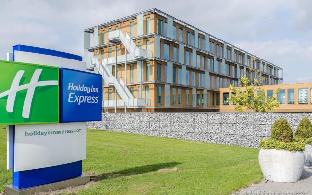 Holiday Inn Express Utrecht - Papendorp, an IHG Hotel