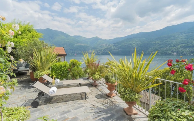 Vista Lario by Rent all Como