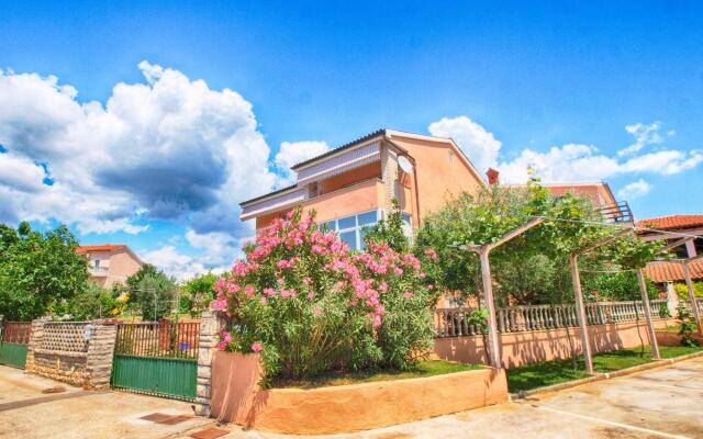 Apartment 603