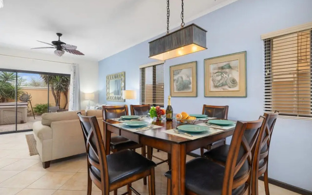 Beautiful Gated Community Retreat Near the Beach