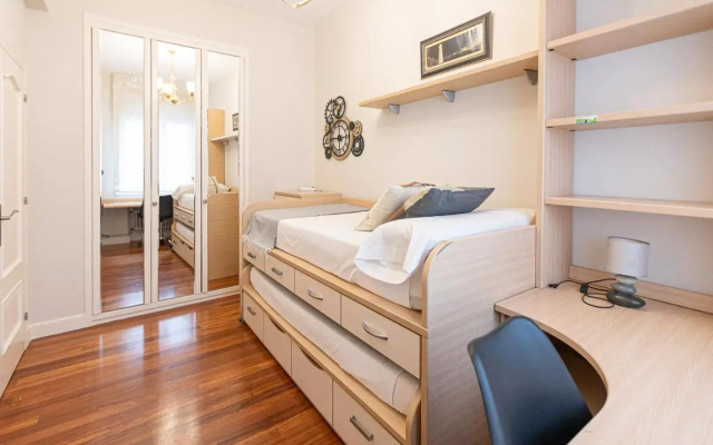 Central Park & Museum by Next Stop Bilbao