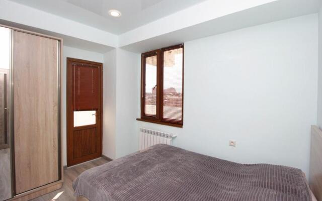 Amiryan15Excellent in the center of Yerevan