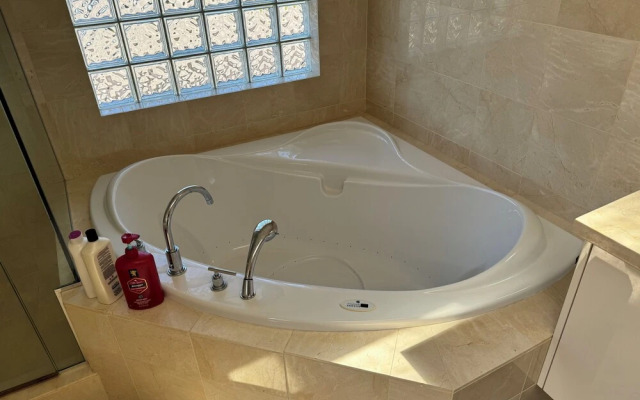 Sunward Coast Westside Homestay