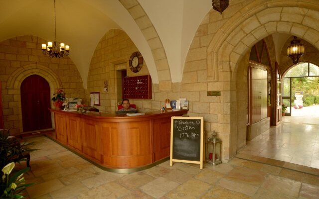 St. George’s Cathedral Pilgrim Guesthouse – Jerusalem