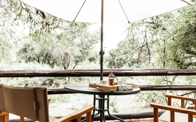 Baluleni Safari Lodge