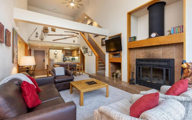 2130 Pines Condo
