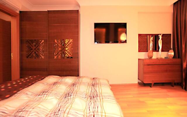 Paradise Town Villa Premium