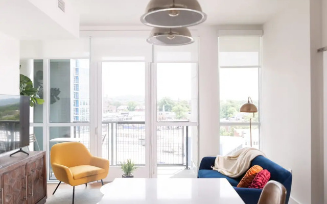 WhyHotel by Placemakr, Union Market