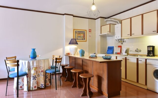 39 Sea Views Beach Apartment