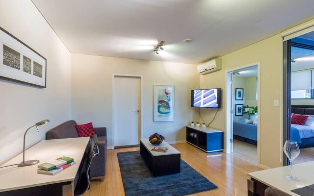 Spacious One Bedder in Sydney’s Hotspot Location