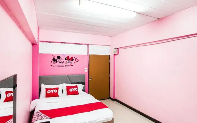 Oyo 425 Gedkanok Apartment