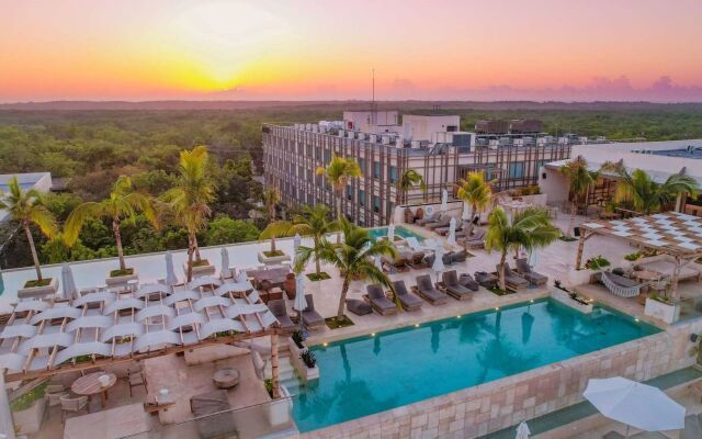 Motto by Hilton Tulum