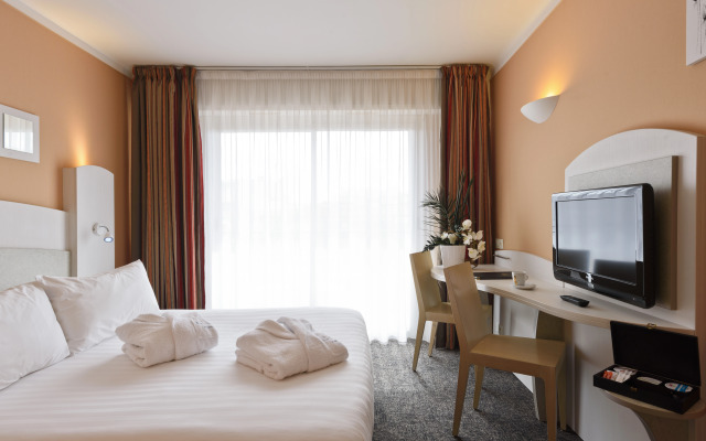 Best Western Astoria