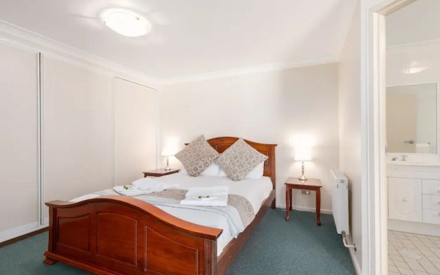 Yaraandoo Apartment