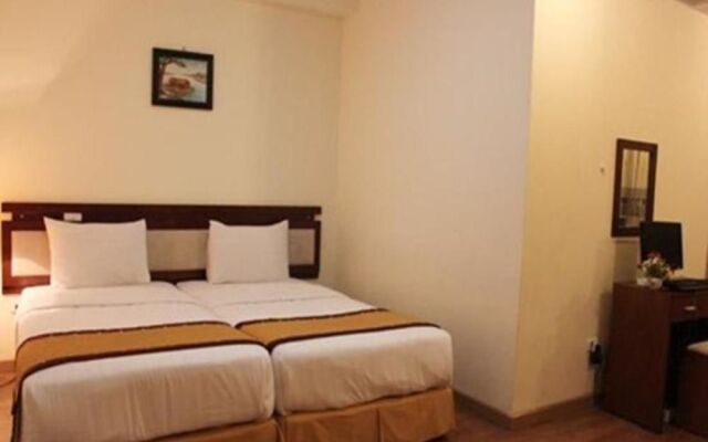 A25 Hotel - 30 An Dương