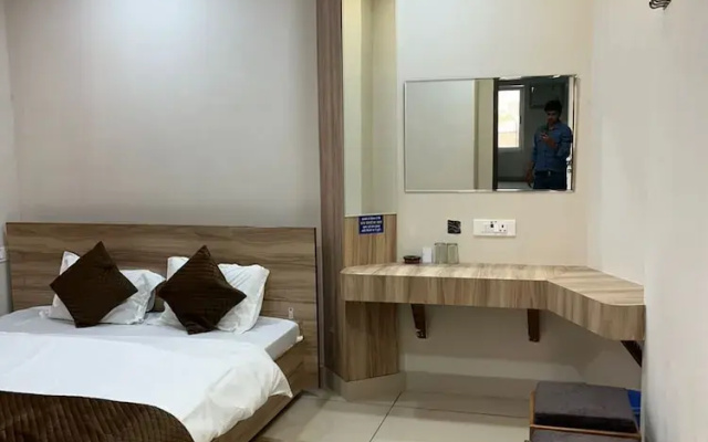 Hotel Prakash Block-1
