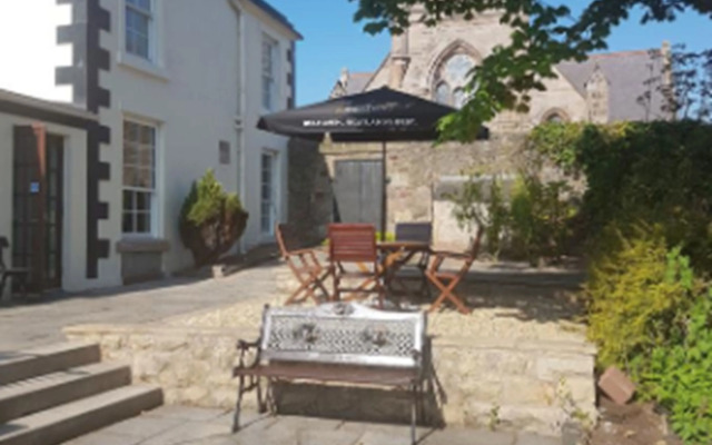 The Glenerne Guest House