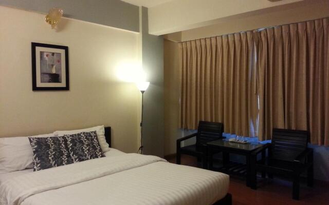 S6 Sukhumvit Hotel