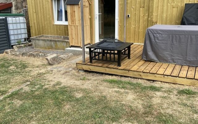 A la fontaine fleurie