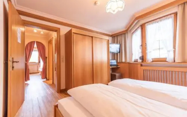 Hotel Garni Tina Appartement