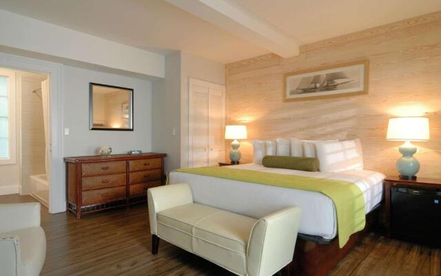 Lighthouse Hotel - Key West Historic Inns