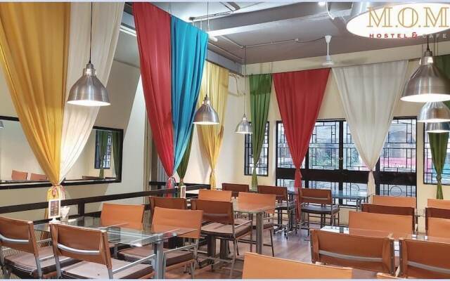 The Old House - Hostel & Cafe