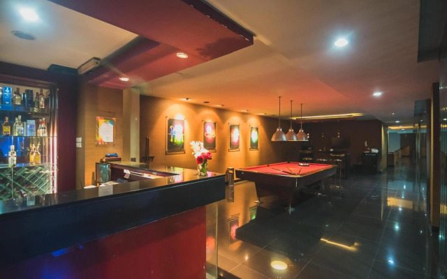 RedDoorz Plus near Kampung Gajah 3