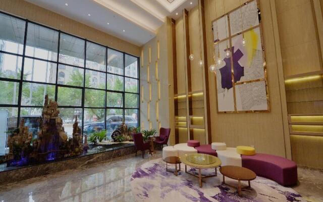 Lavande Hotels· Xingyi Jushan Avenue