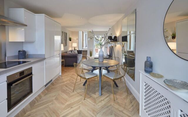 Host Stay The Madison at Prospect Hill Apartments