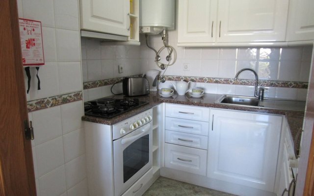 Albufeira Central Apartment 2 Rooms, Wifi, Pool
