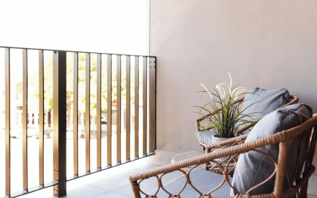 Urban Rest Port Adelaide Apartments